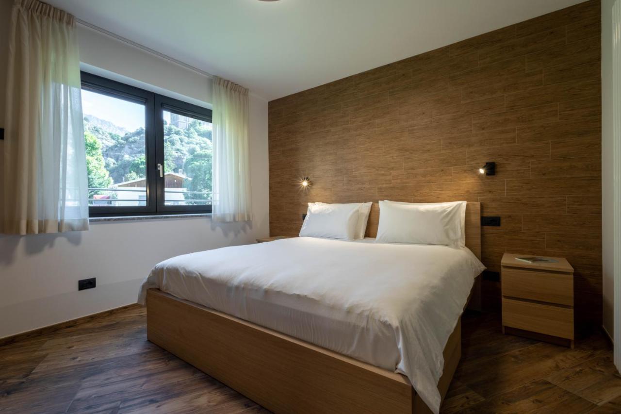 San Martin Holidays Home - Stay, Work & Fun Pont-Saint-Martin Luaran gambar